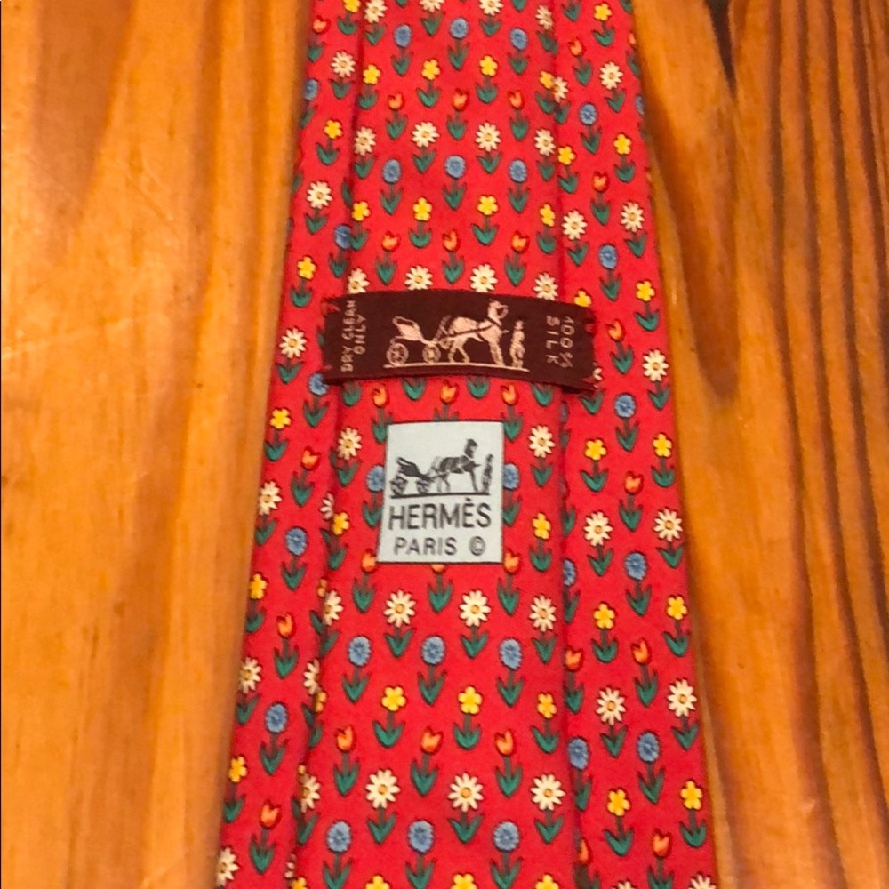 HERMÈS tie - red - floral